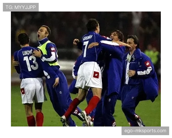 足球名单规则拆解：替补限制和递补条件都有哪些细节？