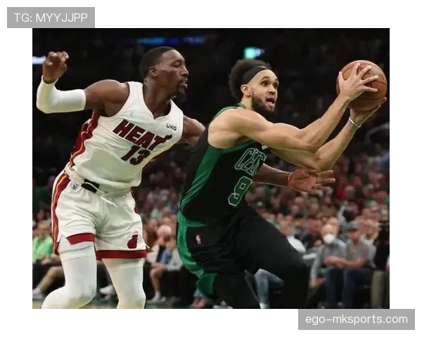 篮球持球突破规则深度解析：了解合法与违例判定标准